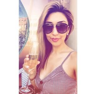 Meet your Posher, Stacy